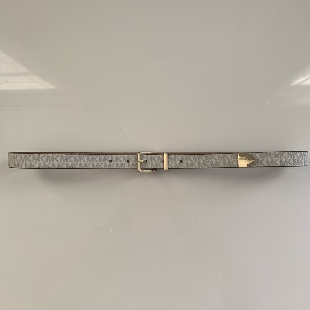 NWOT Women’s Michael Kors White Monogram Logo Leather Thin Belt Gold Hardware 🔥